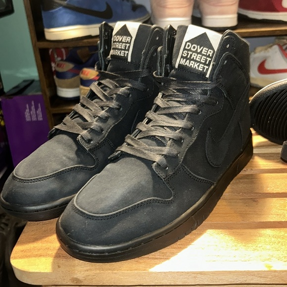 Iguana Camo-sz9, Dover Street Market Sz9, Golden Hops-Sz10, Uprise’s-Sz-12 - Picture 5 of 5